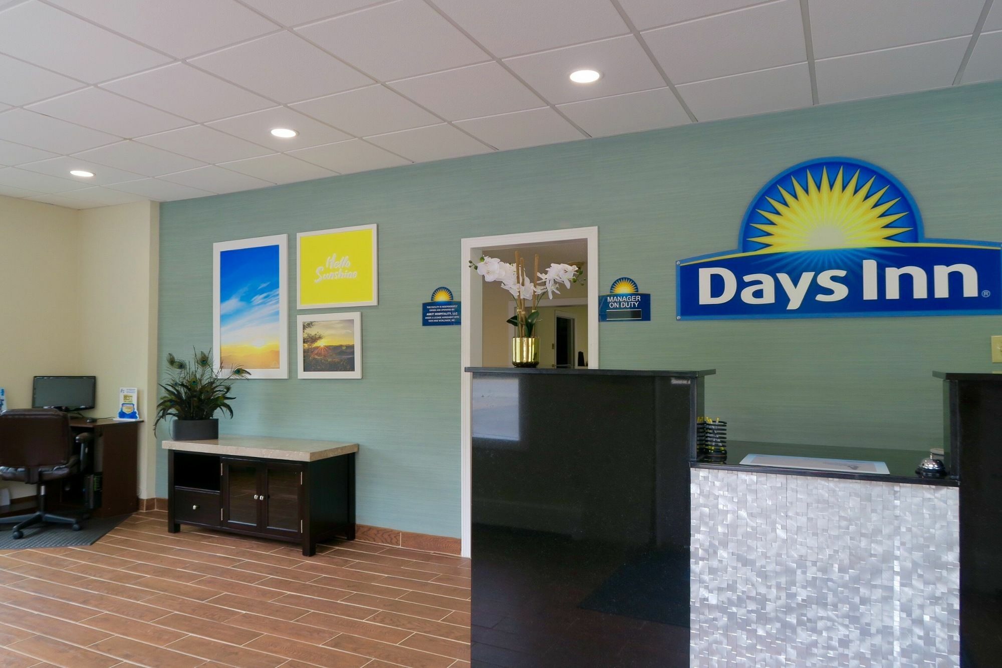 Days Inn By Wyndham Lincoln Exterior foto